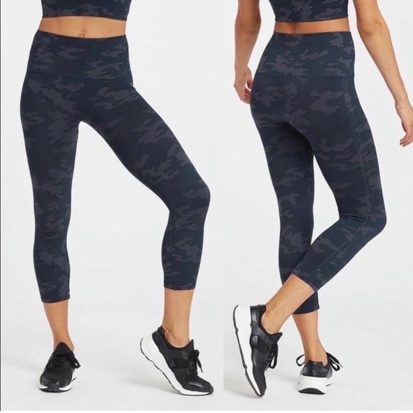 spanx Leggings Women Large look at me now camo high waisted Crop shaping F - Picture 1 of 8